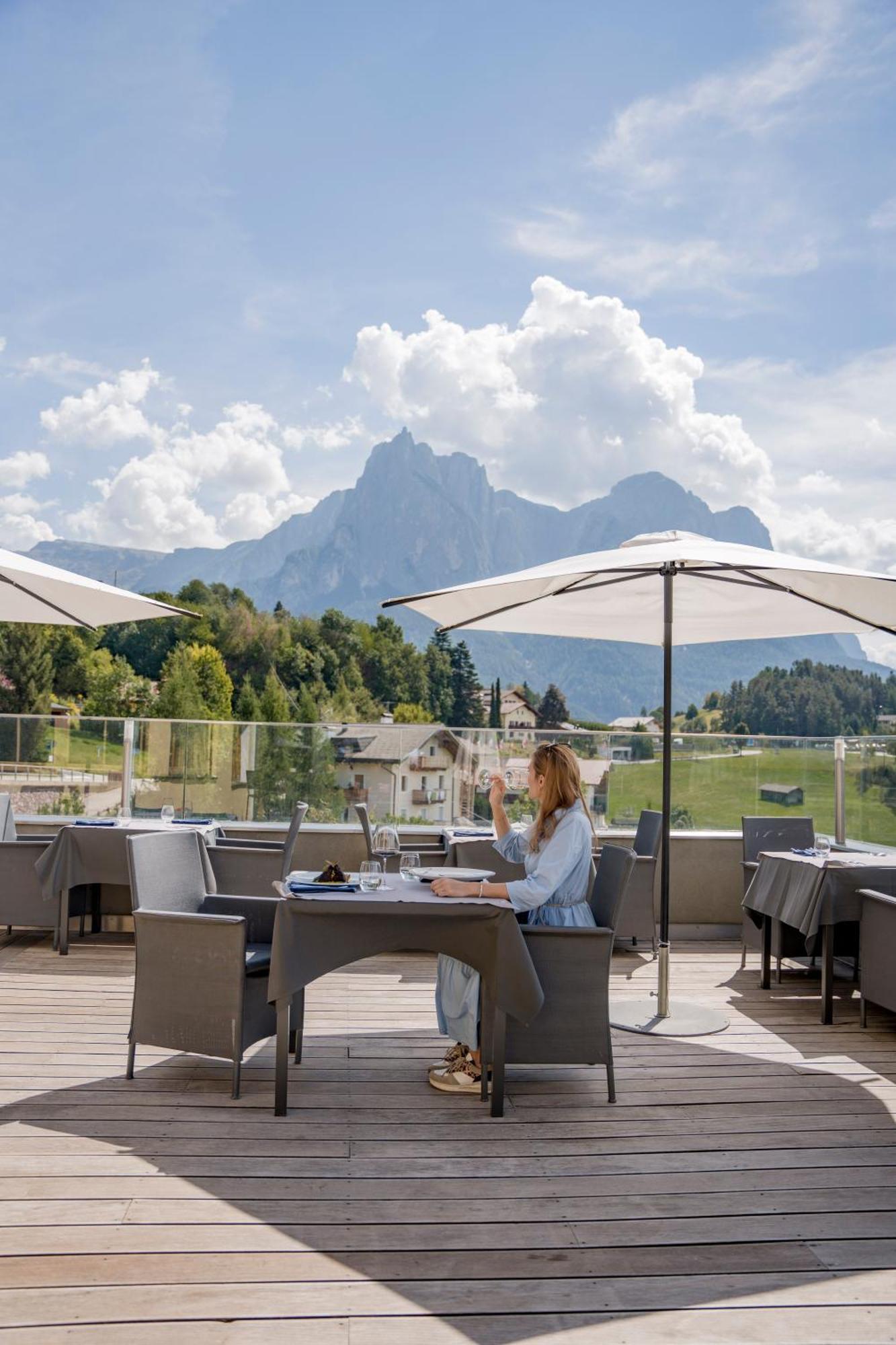 Hotel Alpenflora Кастельротто Екстер'єр фото