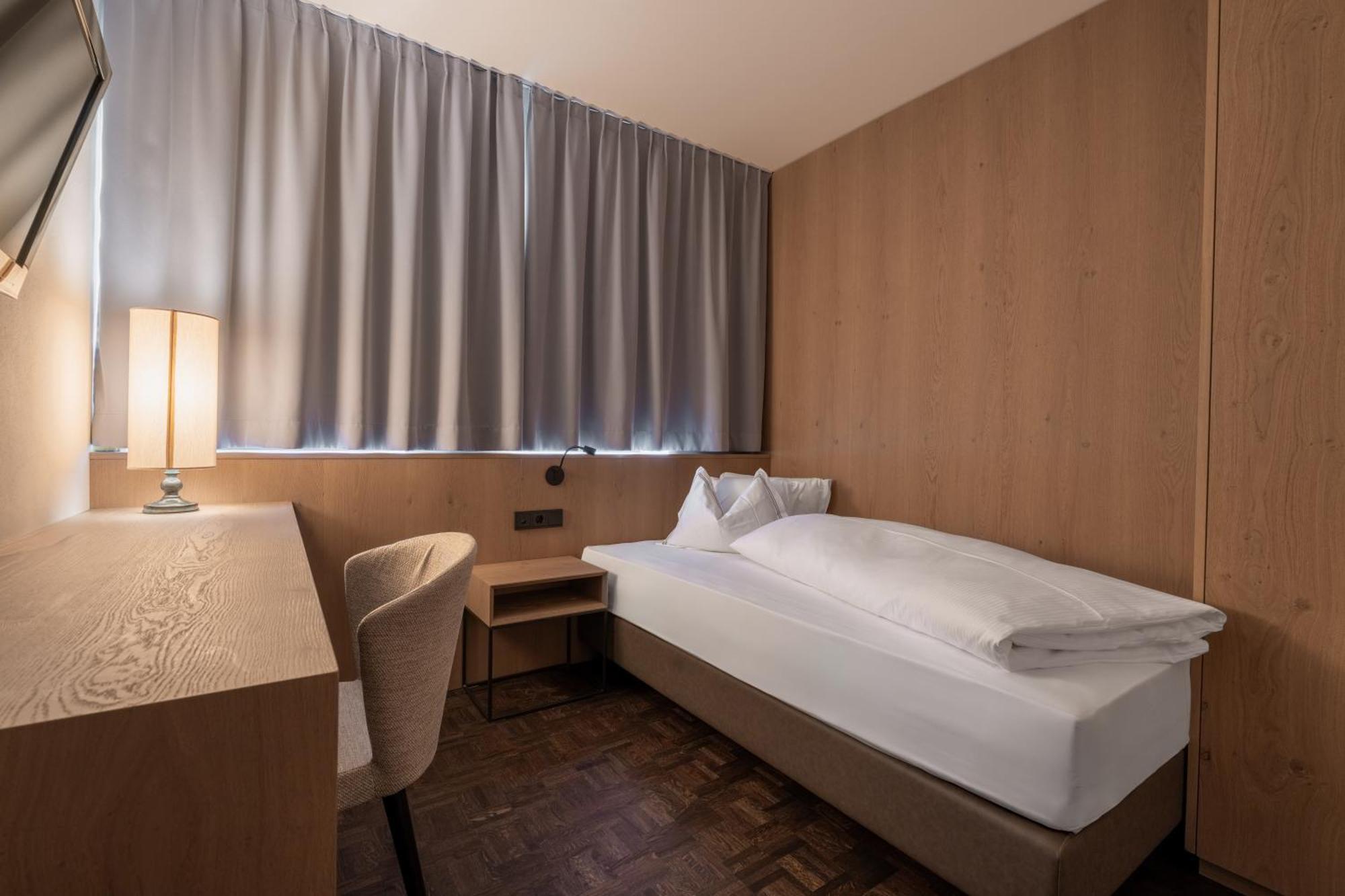 Hotel Alpenflora Кастельротто Номер фото